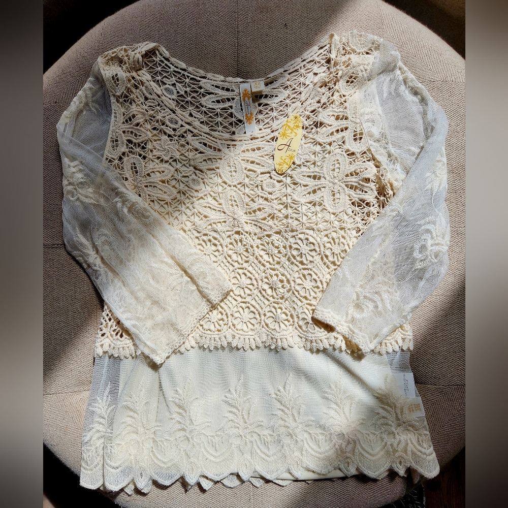 Jennie & Marlis Crochet Overlay Cami Top